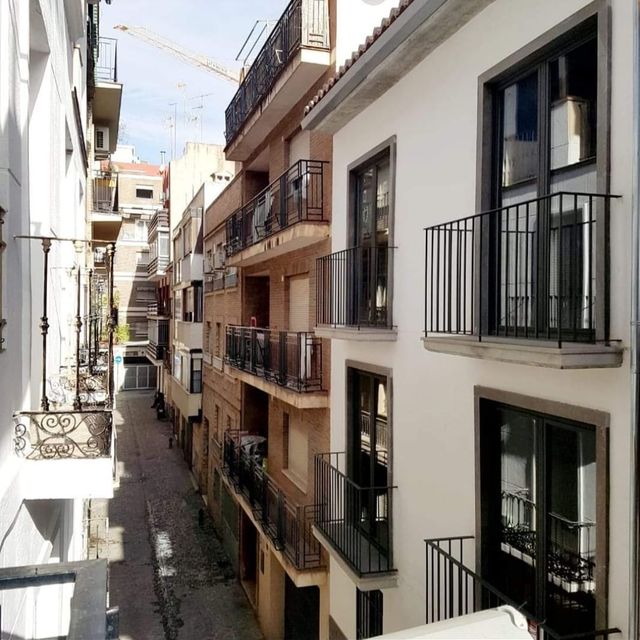 Inmobiliarias Sol Granada fachada de pisos